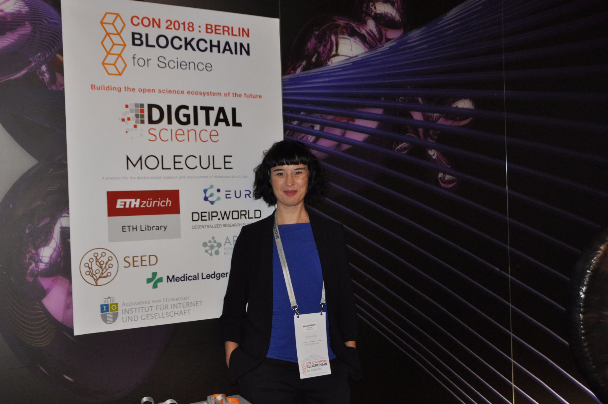 Attendee at the BFS banner wall